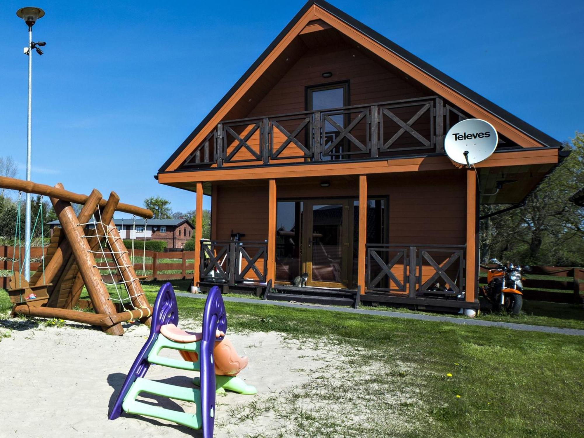Sea View Holiday Home In Mielno With Balcony Bagian luar foto